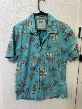 Vans Turquoise Short-Sleeve Button-Up Shirt with Surf Character Print